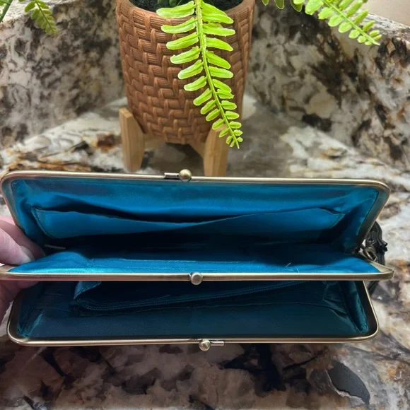 NATURAL LIFE Colorful Floral Wristlet Clutch - Picture 8 of 13